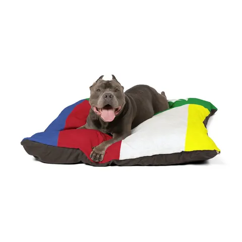 Comoros Green Triangle & Stripes Pet Bed — other view