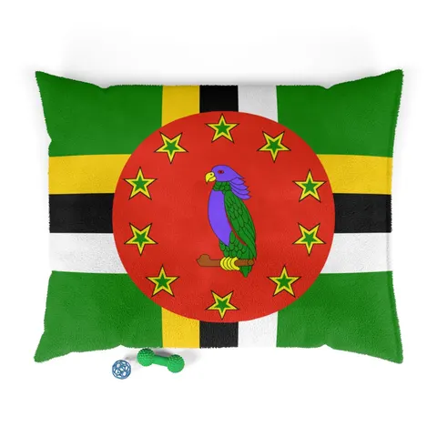Dominica Green Cross & Circle Pet Bed — front view