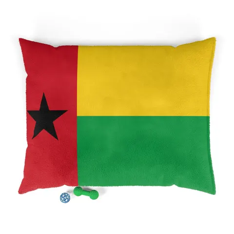 Guinea-Bissau Red Yellow Green Star Pet Bed — front view