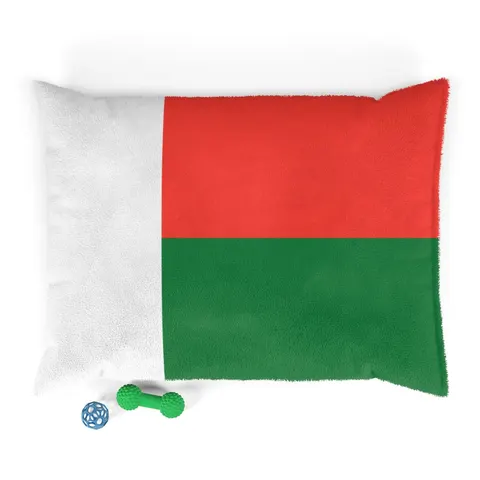 Madagascar White Red Green Pet Bed — front view