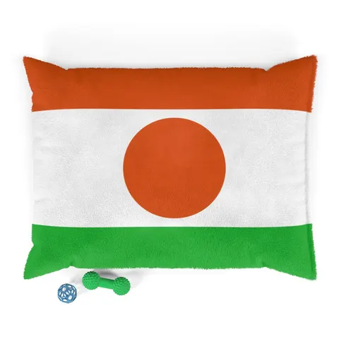 Niger Orange White Green Circle Pet Bed — front view