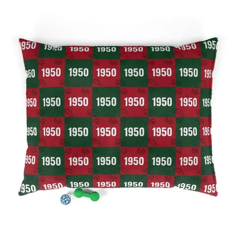 Mississippi Valley State 1950 Green & Red Pet Bed — front view