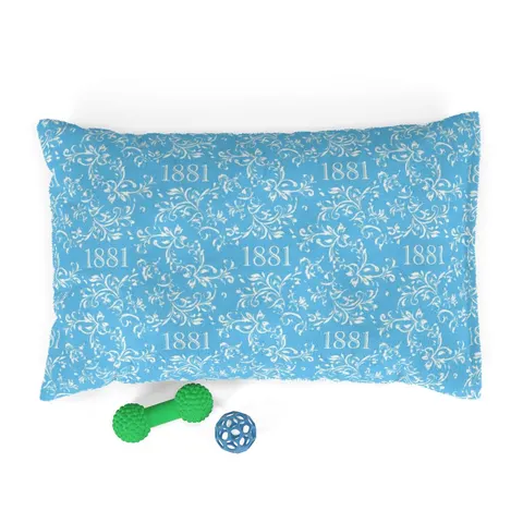 Spelman 1881 Sky Blue Elegance Pet Bed — front view