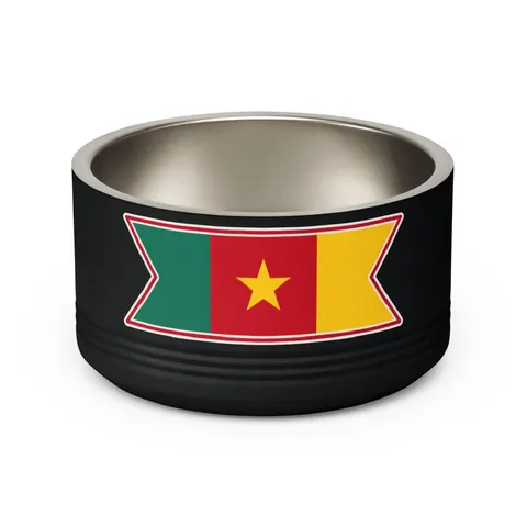 Cameroon Green Red Yellow Star Pet Bowl — back view