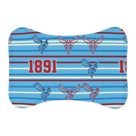 Delaware State 1891 Red & Blue Pet Feeding Mats — other view