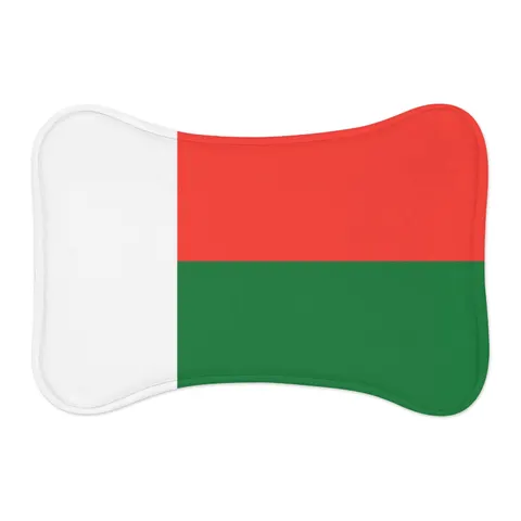 Madagascar White Red Green Pet Feeding Mats — other view
