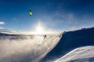 Buying Gear & Clothing for Extreme Activities: Everything You Need to Know