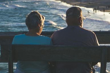 Lifestyle Choices That Shape a Fulfilling Retirement