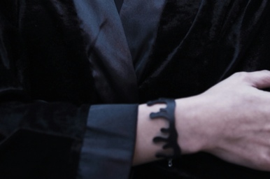 Building a Dark Aesthetic Outfit From the Ground Up