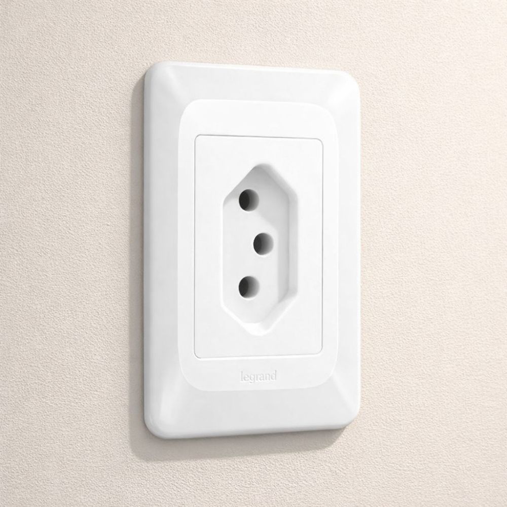 Módulo Pial Pop Branco 1 Tomada 20A LG03020