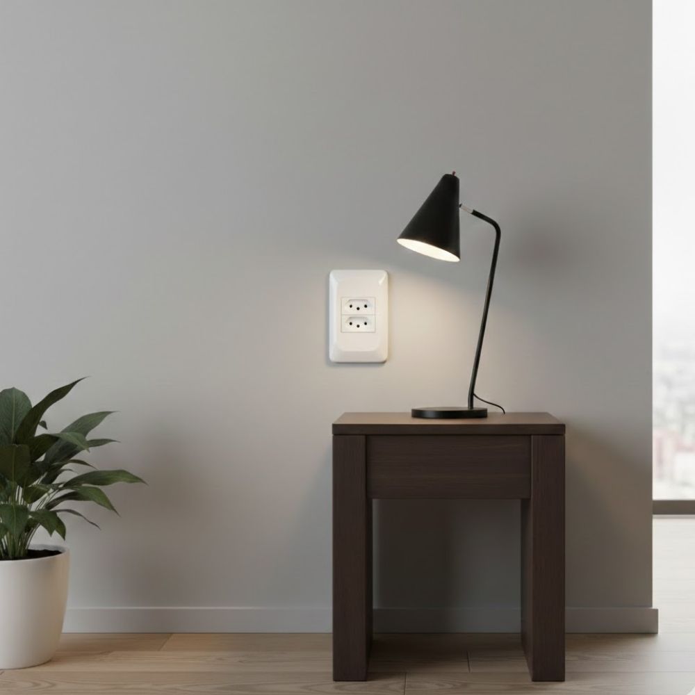 Conjunto Pial Pop 4X2 Branco com Placa 2 Tomada 10A LGX303