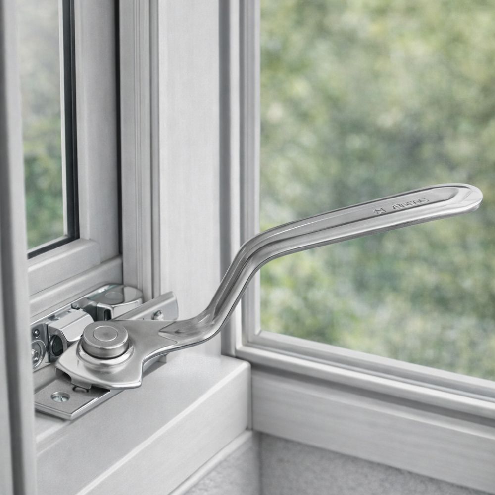 Fecho para Janela Maxim-Ar Jocec Cromado NO.2 13cm 120309