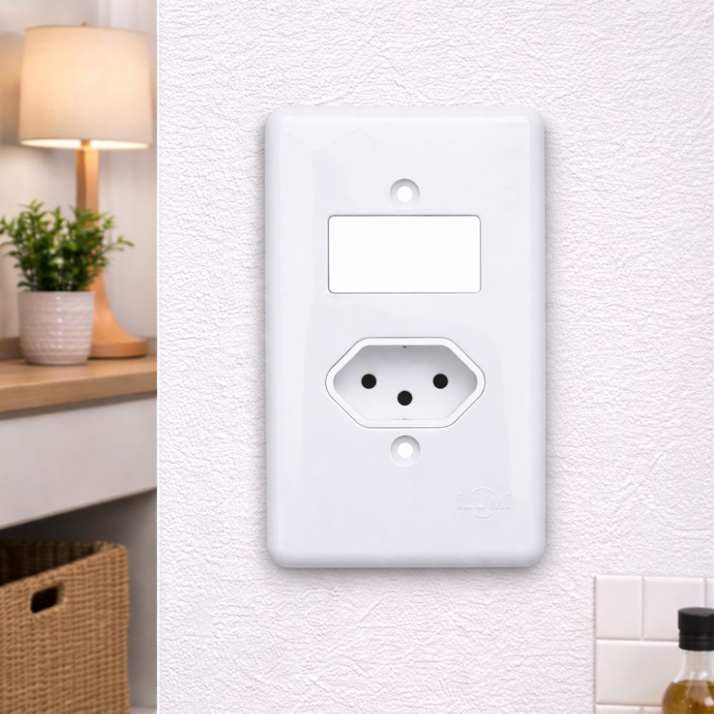 Placa Ilumi Styllus 4X2 (1 Saida+tomada) ) 20420