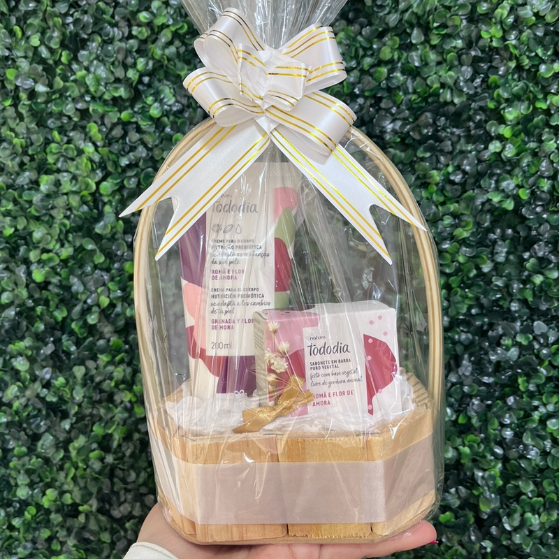 Presente Natura Tododia Romã E Flor De Amora (Hidratante 200ml + Sabonete 90g)