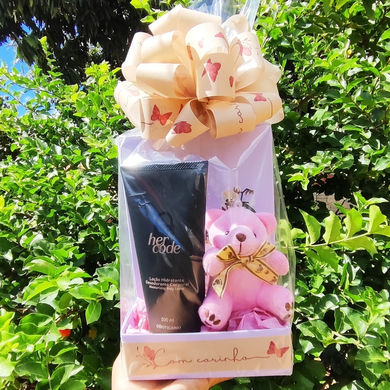 Presente Her Code Hidratante+ Chaveiro