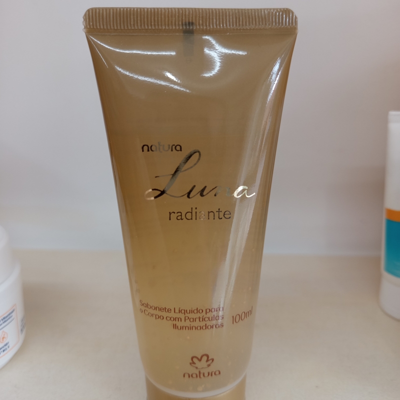 Sabonete Líquido para o Corpo com Partículas Iluminadoras Luna Radiante 100ml