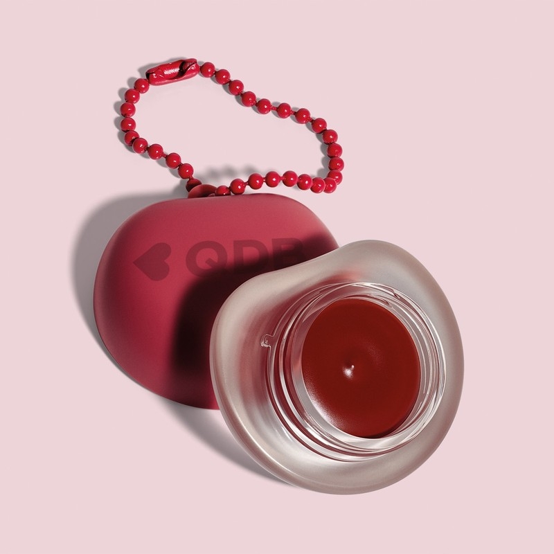 Batom E Blush Multifuncional Vermelho Goji Berry Mochi Blur 3,5g