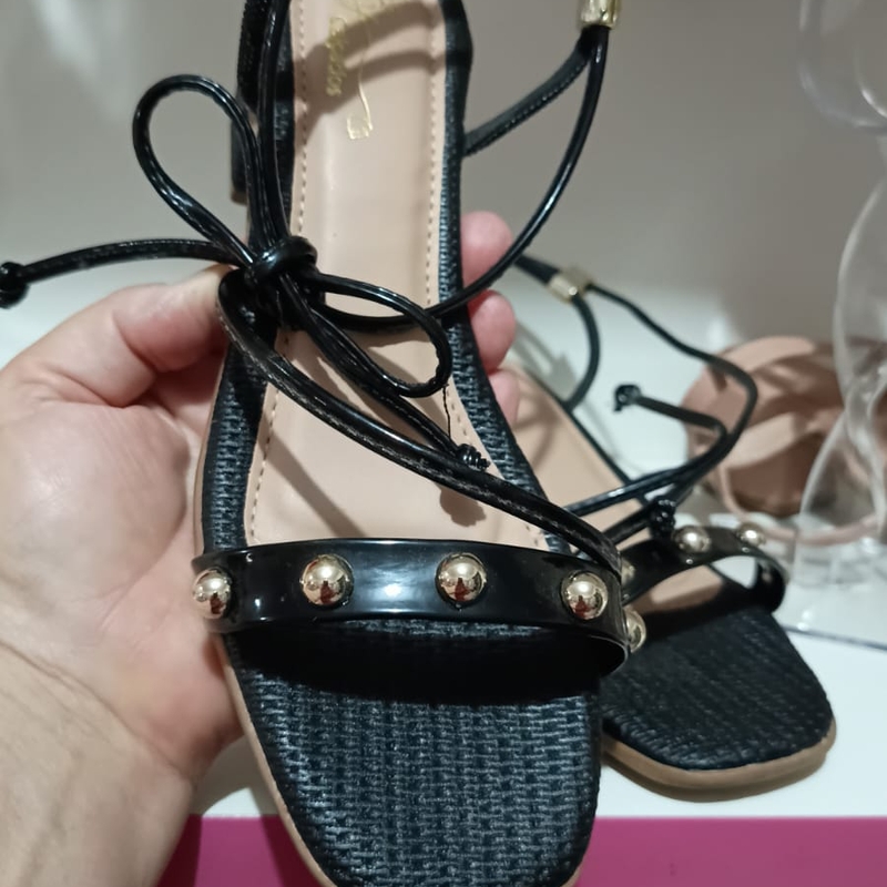 SANDALIA SALTINHO PRETO ANGELINA