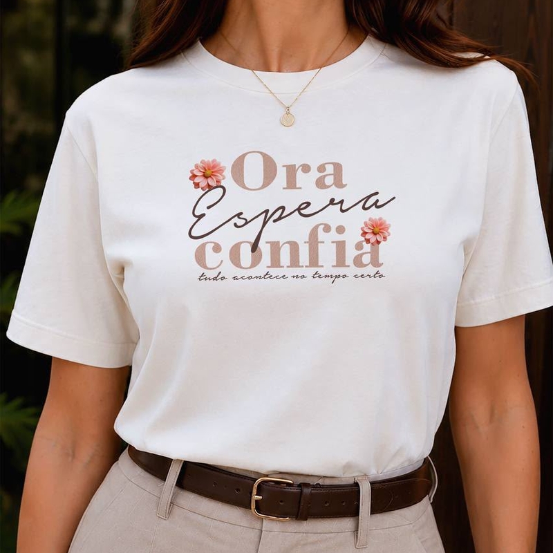 TSHIRT FEMININA -ORA ESPERA CONFIA -COR MARFIM TAM M - foto 3