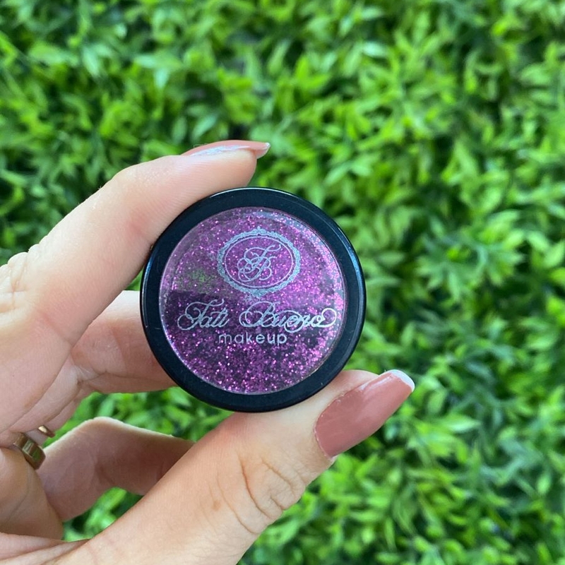 Glitter Tati Bueno Makeup - Roxo