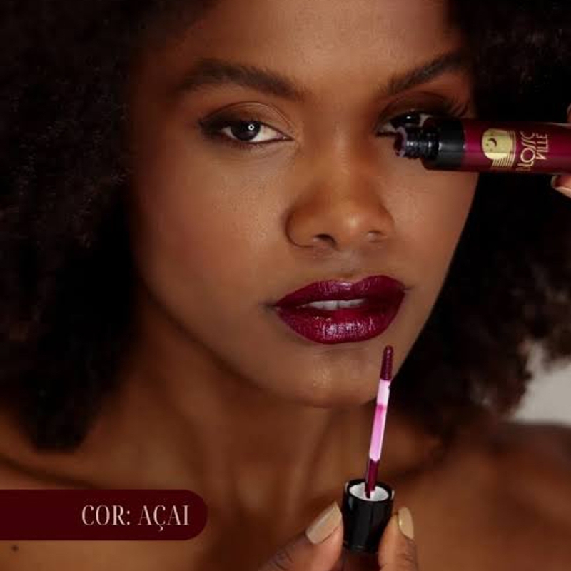 LIP Gloss Cor Açaí Blossonville