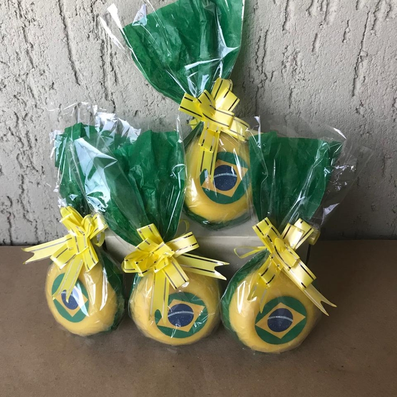 01 sabonete natura Independência do Brasil limão siciliano e flor de gardênia 90 g