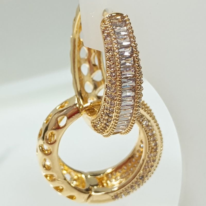 Argola Ouro Cravejada 2,5cm 7mm
