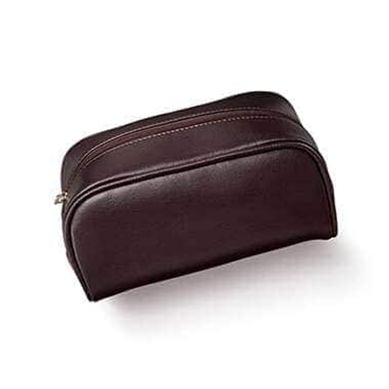 ESSENCIAL NECESSAIRE