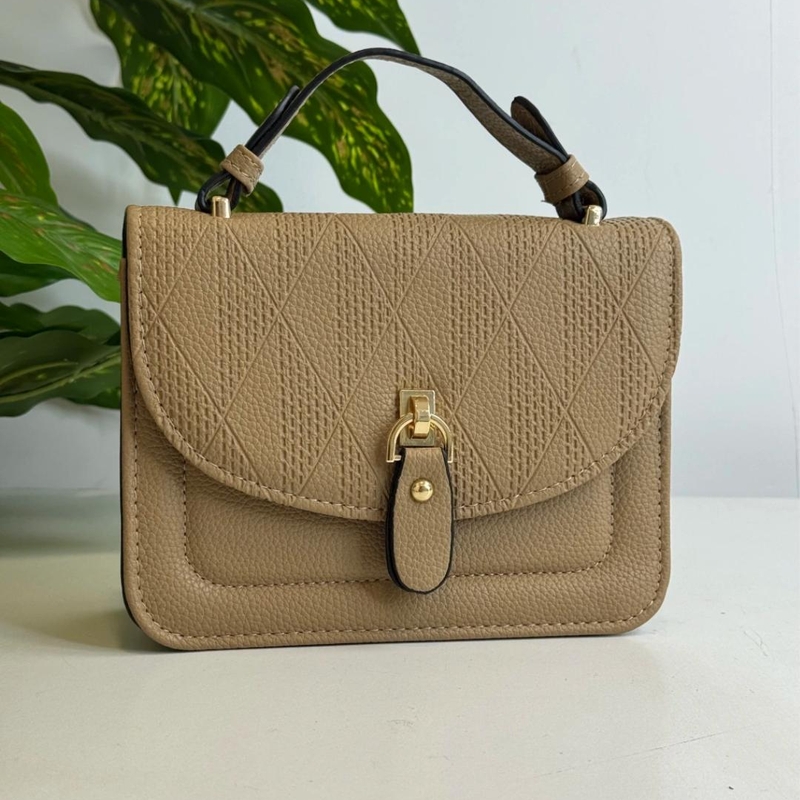 Bolsa Estruturada Com Alça de Mão com Detalhes Dourados (múltiplas cores) - foto 4