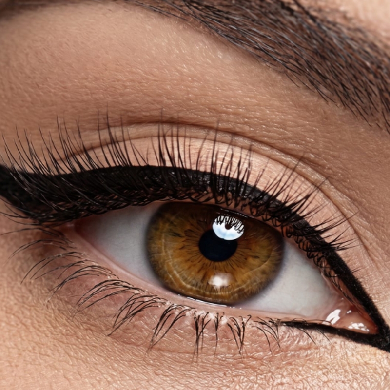 Caneta Delineadora Eudora Make O Diabo Veste Prada Iconic Liner Preta 0,4ml - foto 2