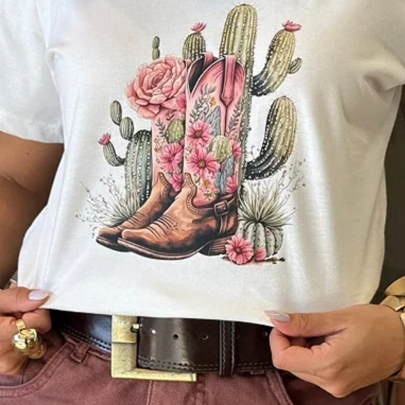T-SHIRT DTF BOTA ROSA FLORES - OFF WHITE TAMANHO: GG