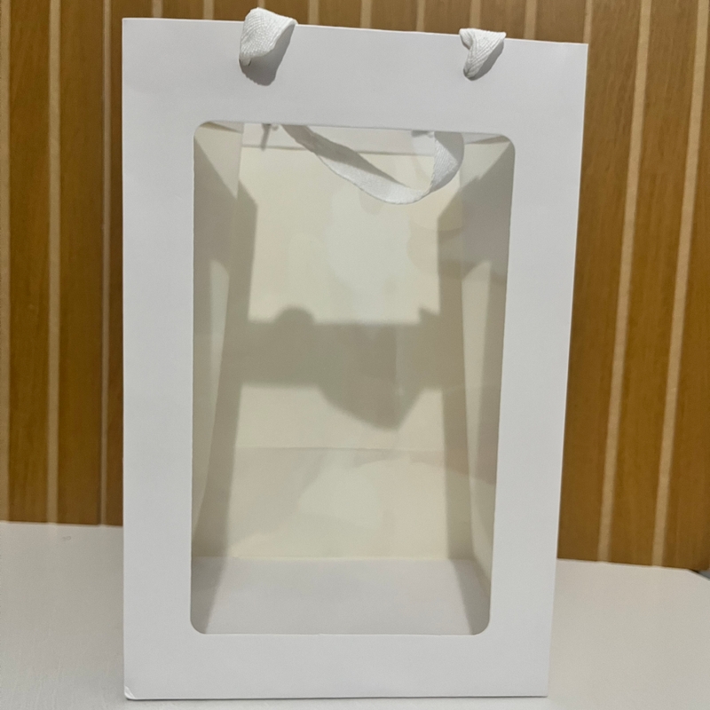 Sacola Presente Visor Branca G (Inclui laço e papel seda)