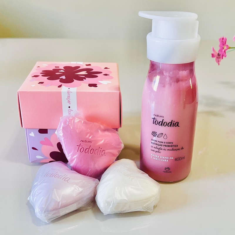 Presente Tododia Hidratante corporal 400ml + 6 sabonetes 90g cada