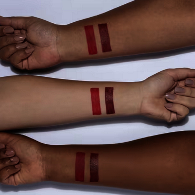 Batom Matte Vermelho Viciante Kiss Me Cherry 3,7G - foto 4