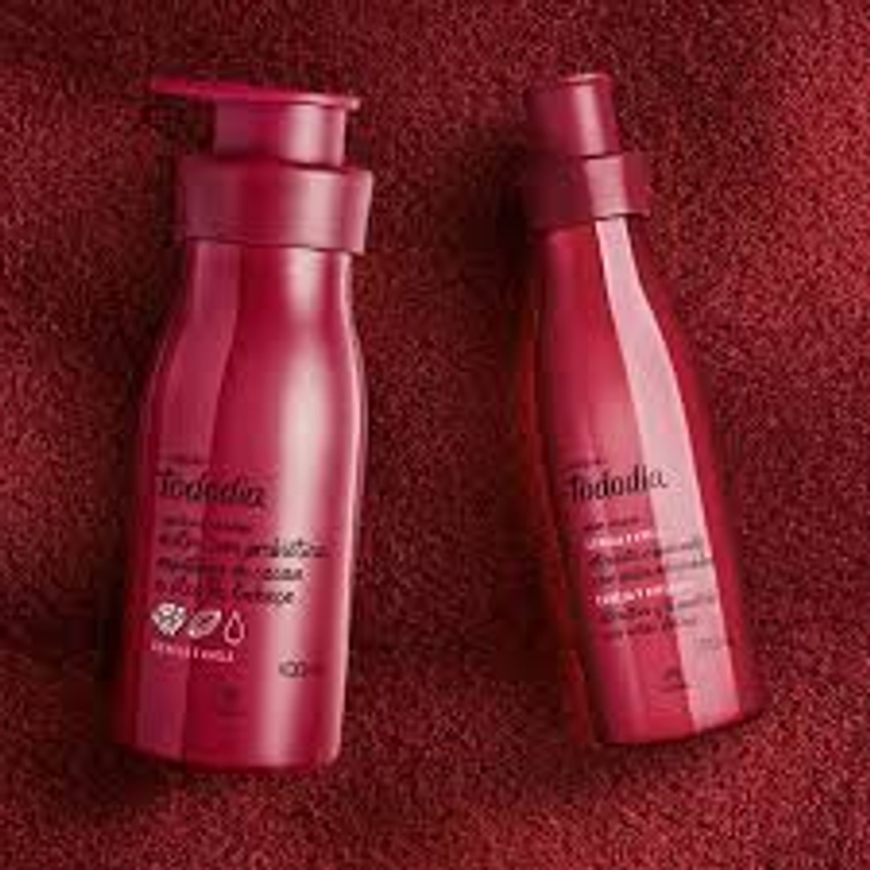 Kit Tododia Cereja e Avelã - 1 Creme Desodorante para o Corpo 100ml e 1 Body Splash 200ml