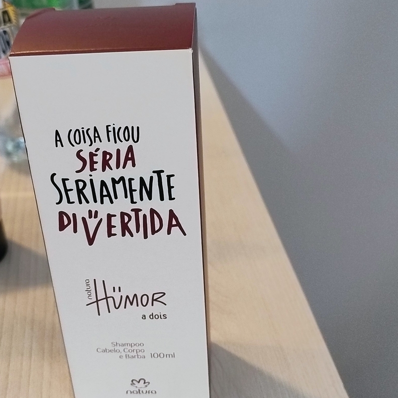 Natura humor a dois shampoo cabelo e corpo