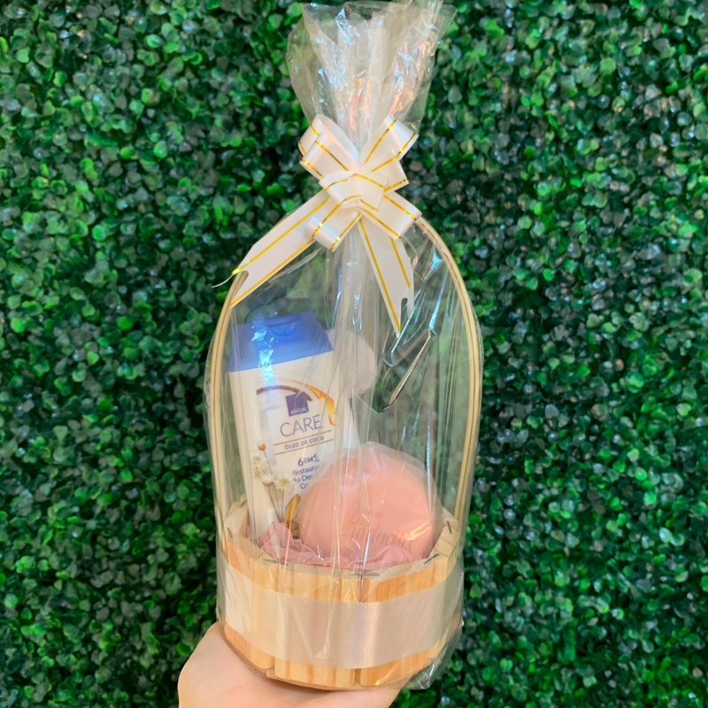 Presente Avon Care Óleo De Coco Loção E Sabonete Natura)