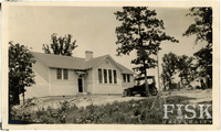 https://s3.us-east-1.amazonaws.com/rw.rosenwald-omeka-prod-stage/original/9e6f22b752b9c056efb5981f5667fb6685df8072.jpg
