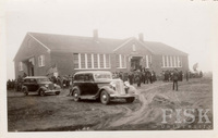 https://s3.us-east-1.amazonaws.com/rw.rosenwald-omeka-prod-stage/original/b56f1baee3957a9214a74d6f4bd15bc7541aabc1.jpg