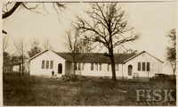 https://s3.us-east-1.amazonaws.com/rw.rosenwald-omeka-prod-stage/original/67d76d2486fc8a9e88c156fdfcc92970a7a579b6.jpg