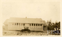 https://s3.us-east-1.amazonaws.com/rw.rosenwald-omeka-prod-stage/original/1de89e31796df7a69de6e7bdec2d175ddb422a11.jpg