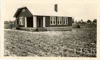 https://s3.us-east-1.amazonaws.com/rw.rosenwald-omeka-prod-stage/original/f57115be4166ae4cf73428bcb08ef4904ef28de3.jpg