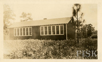 https://s3.us-east-1.amazonaws.com/rw.rosenwald-omeka-prod-stage/original/7ab57b673e67345cf1111894446dedf8c7c089e3.jpg