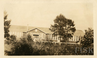 https://s3.us-east-1.amazonaws.com/rw.rosenwald-omeka-prod-stage/original/39ca6d1d36aa20b359ef779e723eaa2dfad436a1.jpg