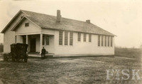 https://s3.us-east-1.amazonaws.com/rw.rosenwald-omeka-prod-stage/original/ee9f22d3e62c2a0d56475586272c4957465ff27d.jpg