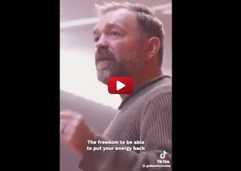 Turn on images to see Graham Platner speaking to a big crowd in Maine.