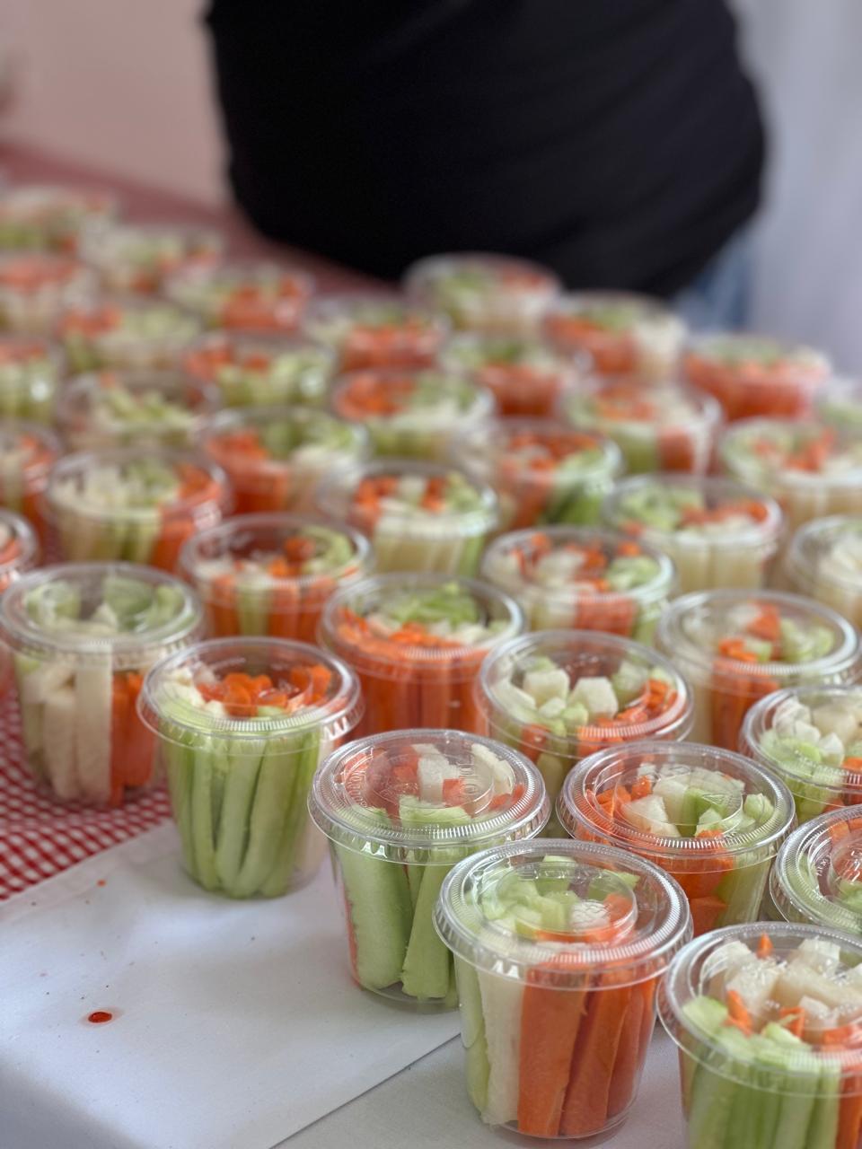 Vaso de jícama y pepino