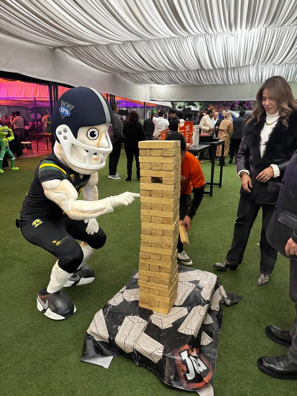 Jenga Jumbo