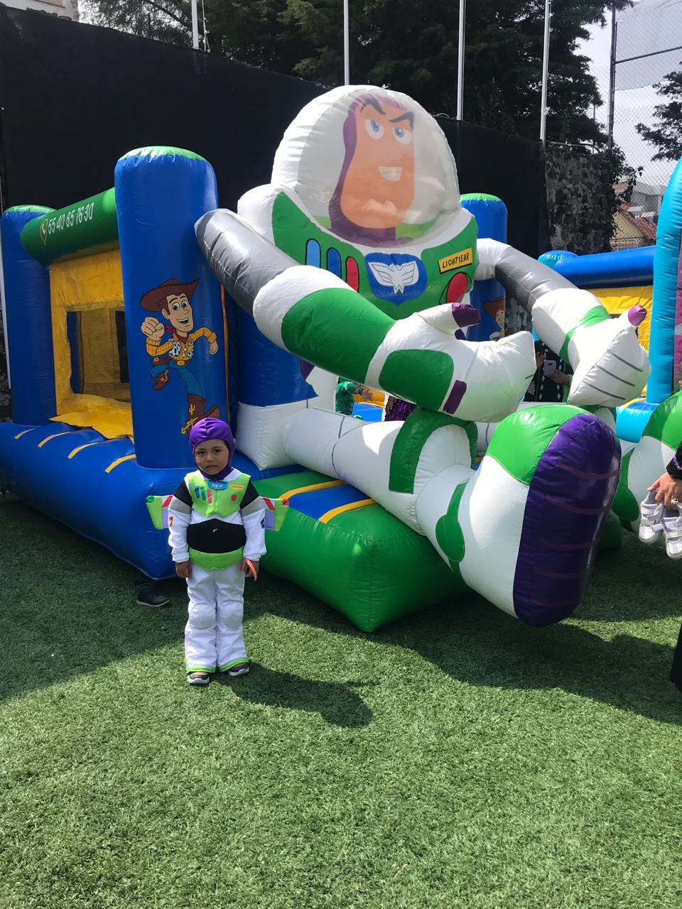 Buzz Light Year