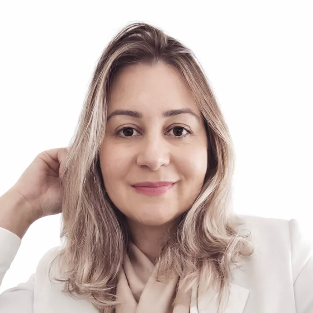 Profª. Ityara Busetti